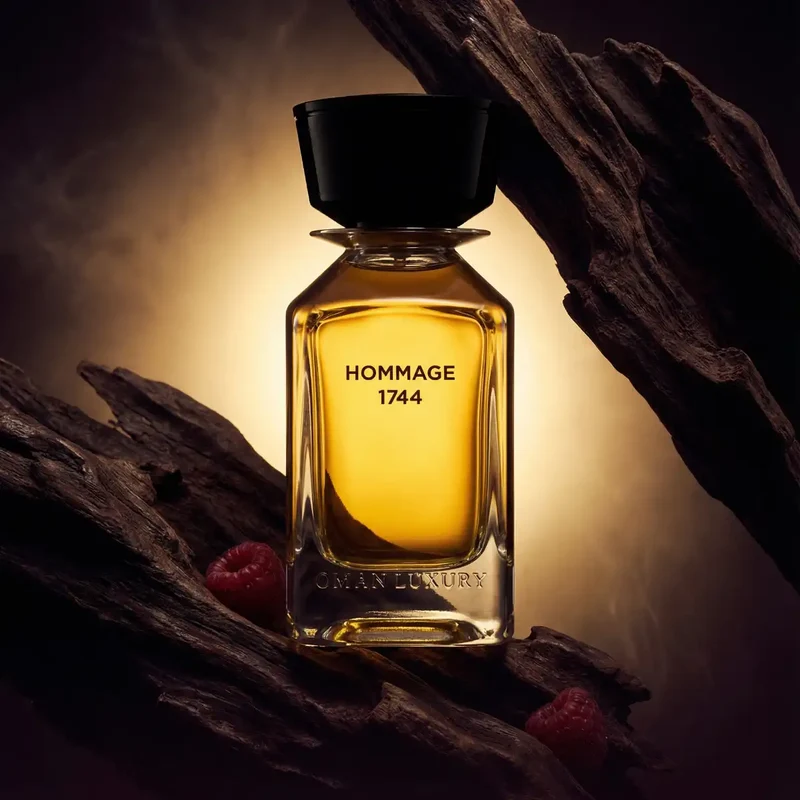 Omanluxury - Hommage 1744