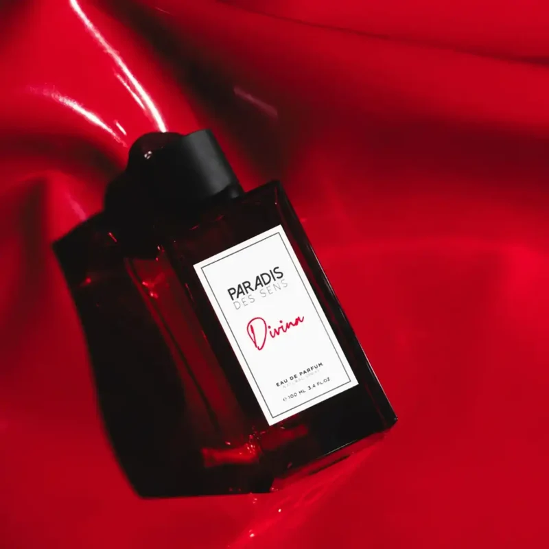 Paradis Des Sens - Forbidden Sensations - Divina
