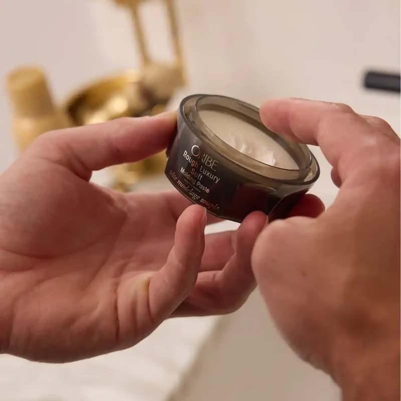 Oribe - Signature - Rough Luxury Soft Molding Paste