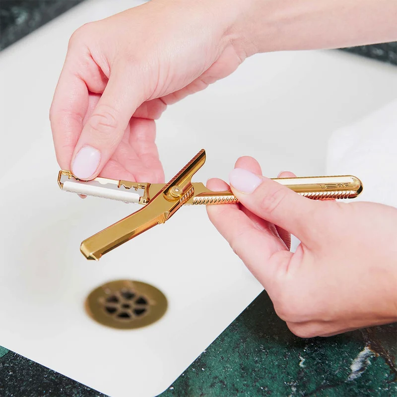 Leaf Dermaplaner – Gold