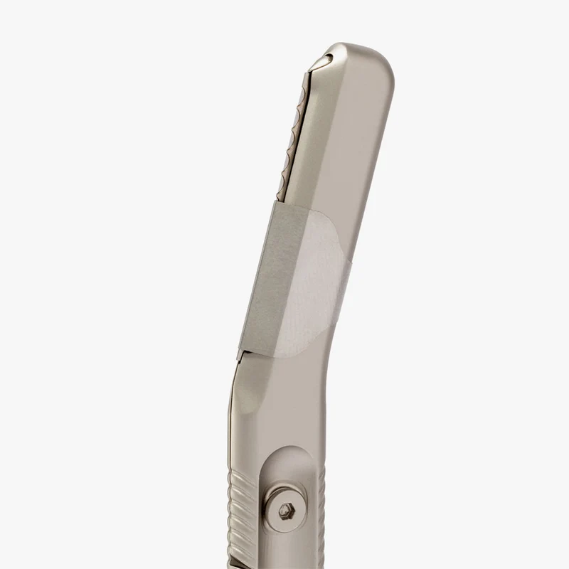 Leaf Dermaplaner – Silver