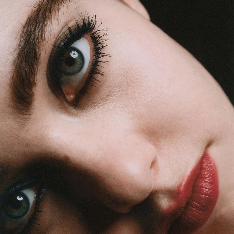 Come Closer – Infinite Lash Mascara