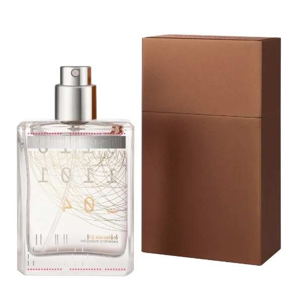 Escentric Molecules - Molecule 04 - Travel Spray