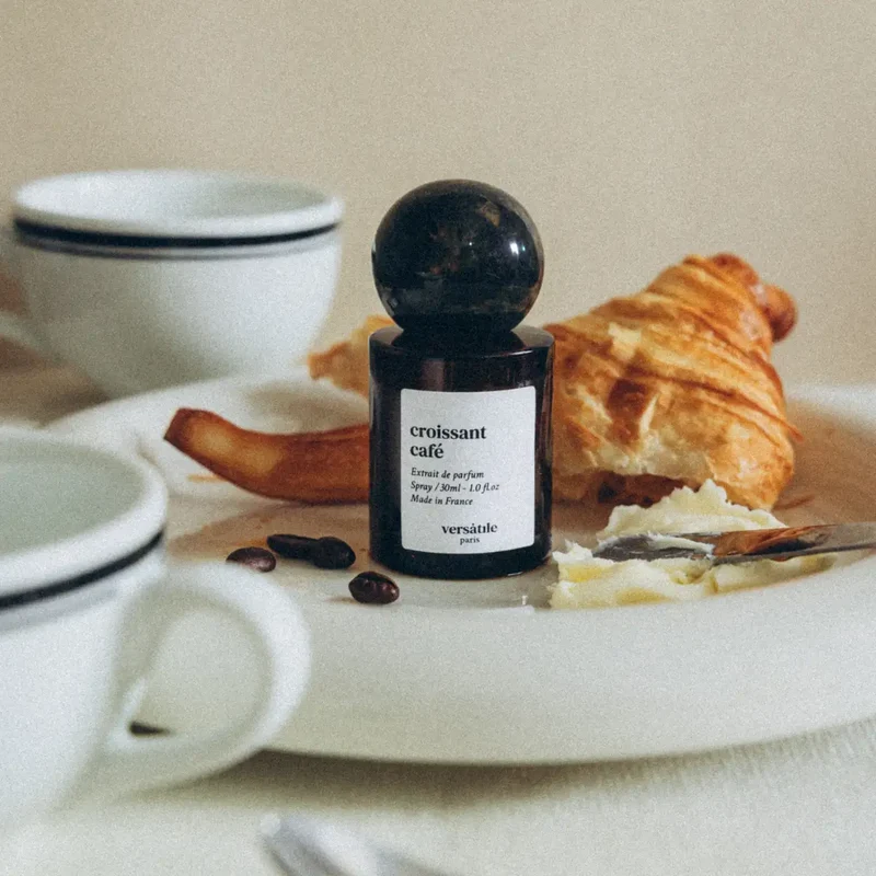 Versatile - Croissant Café