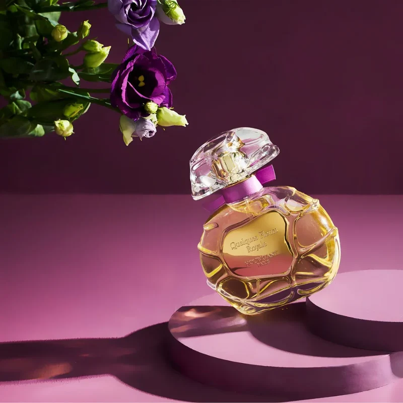 Quelques Fleurs Royale