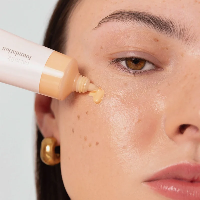 Oat Milk Foundation – Honey