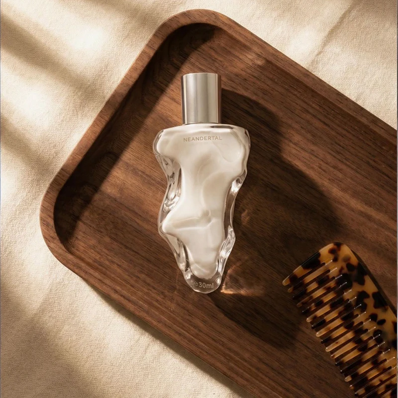 is – Eau de Parfum – 30ml