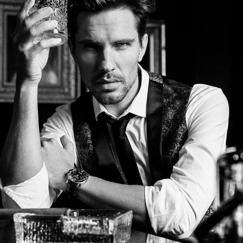 ROMEO ON THE ROCKS