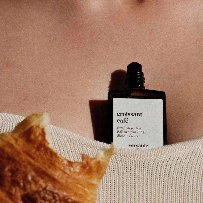 Versatile - Croissant Café - Roll on