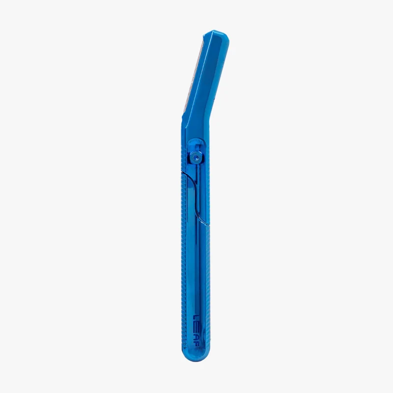 Leaf Dermaplaner – Berryblue