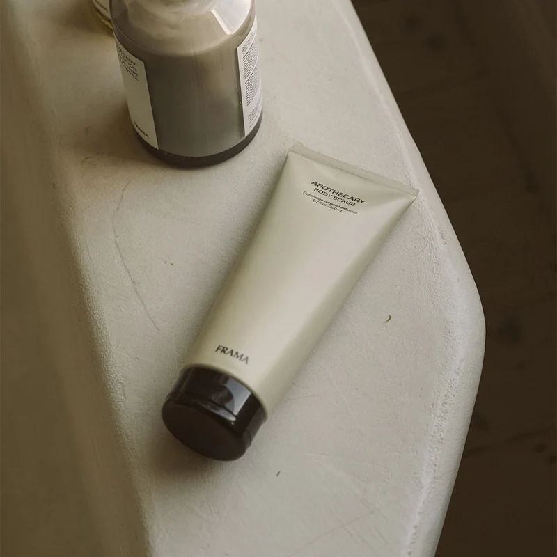 Apothecary – Body Scrub Tube