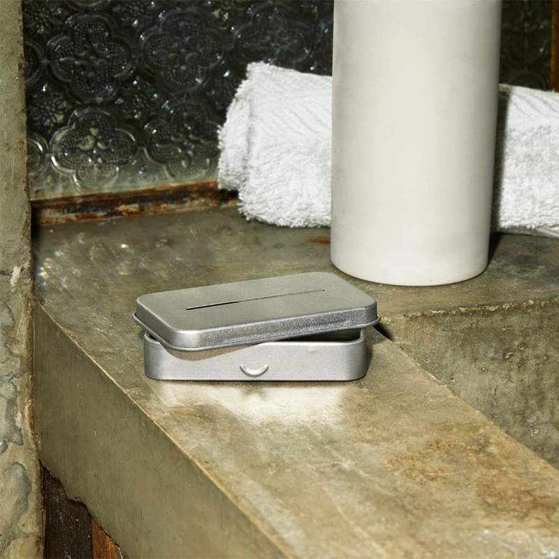 Blade Tin Disposer
