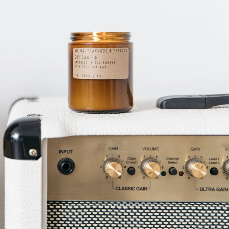 Teakwood & Tobacco – Soy Candle Standard Size