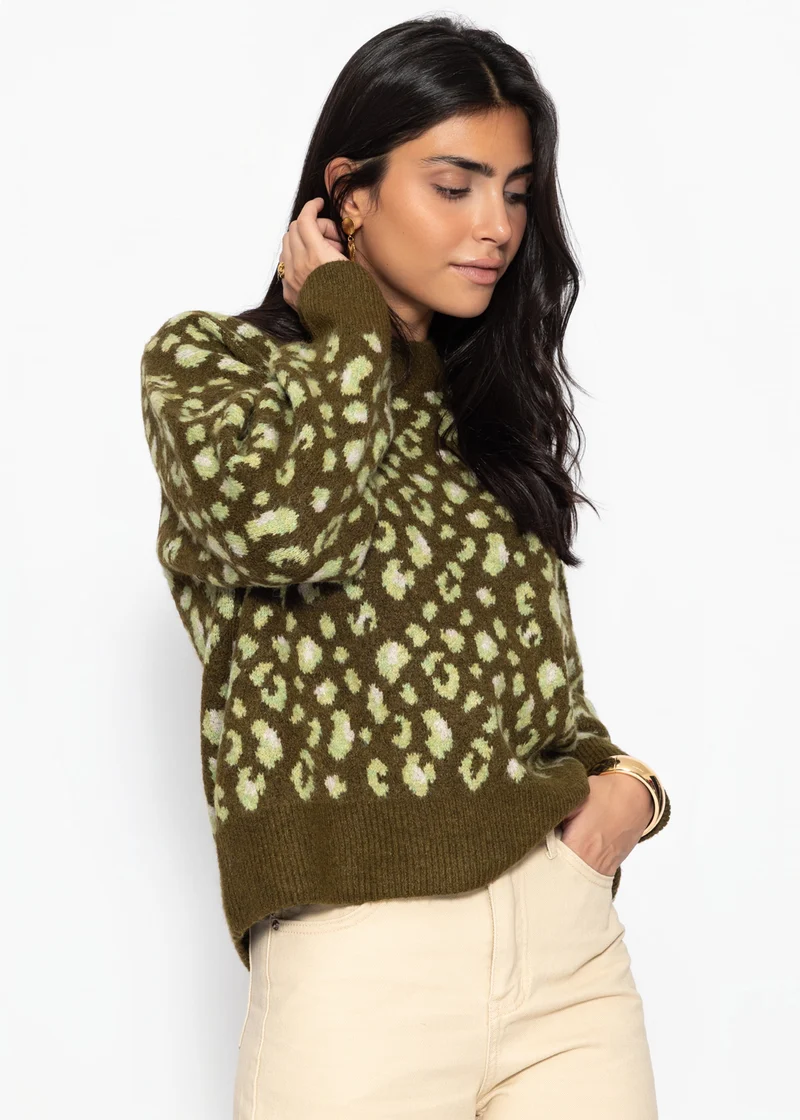 Pullover mit breiter Rippe und Leo-Muster - khaki