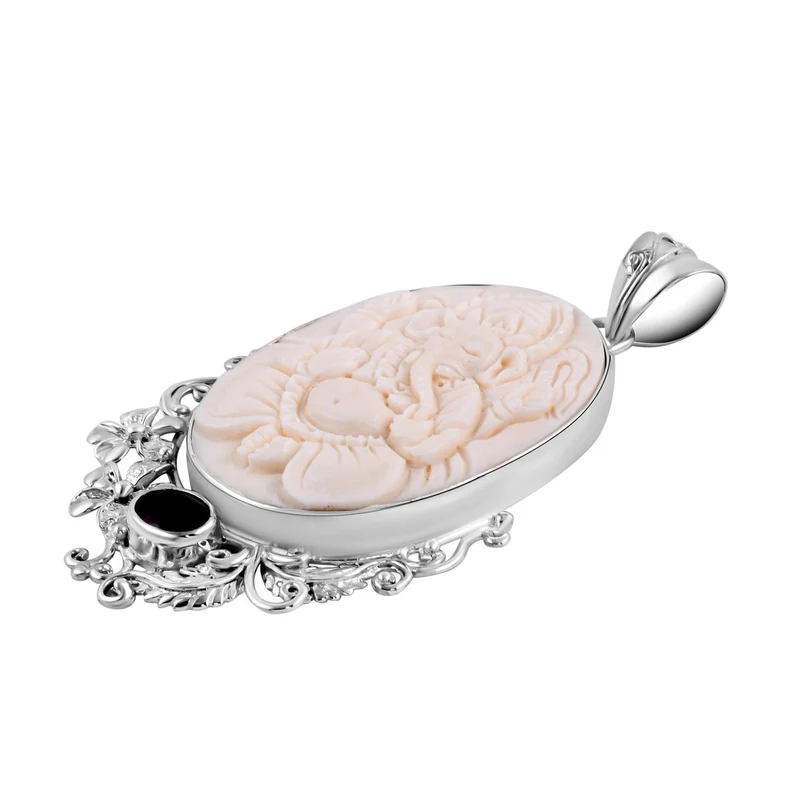 Royal Bali - roter Granat und Ox-bone Anhänger, 925 Silber Schwarz oxidiert ca. 0,97 ct