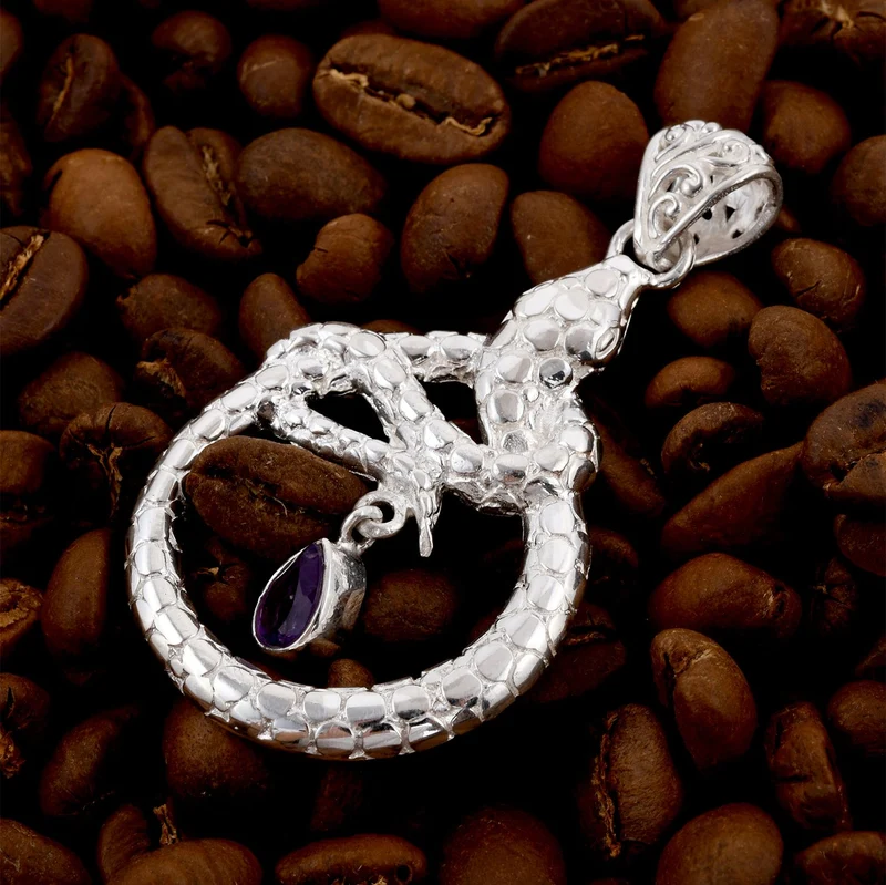 Royal Bali - Afrikanischer Amethyst Anhänger, 925 Silber ca. 0.72 ct